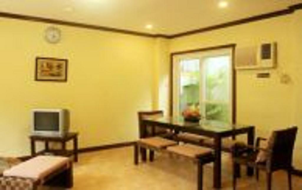 Villa Sheridan Boracay