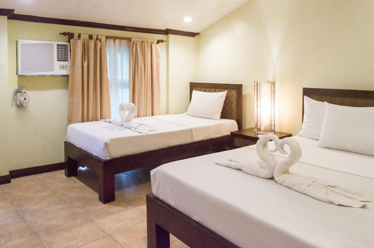 Sheridan Boracay * Manoc-Manoc