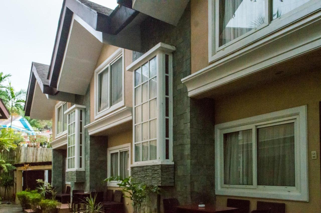 Sheridan Boracay