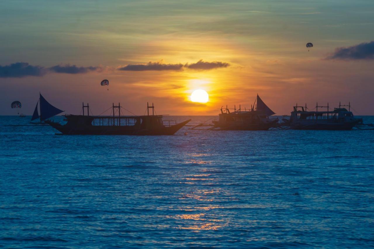 Sheridan Boracay Villa Manoc-Manoc