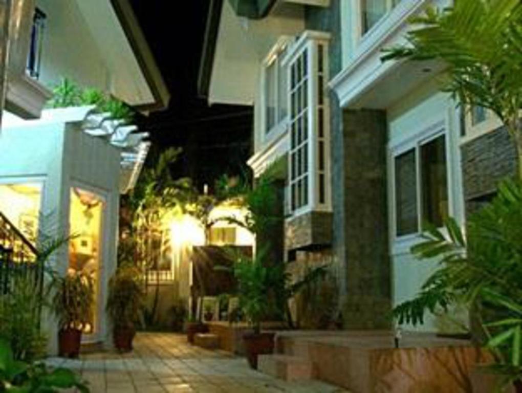 Villa Sheridan Boracay Manoc-Manoc