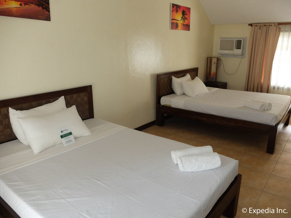Sheridan Boracay * Manoc-Manoc