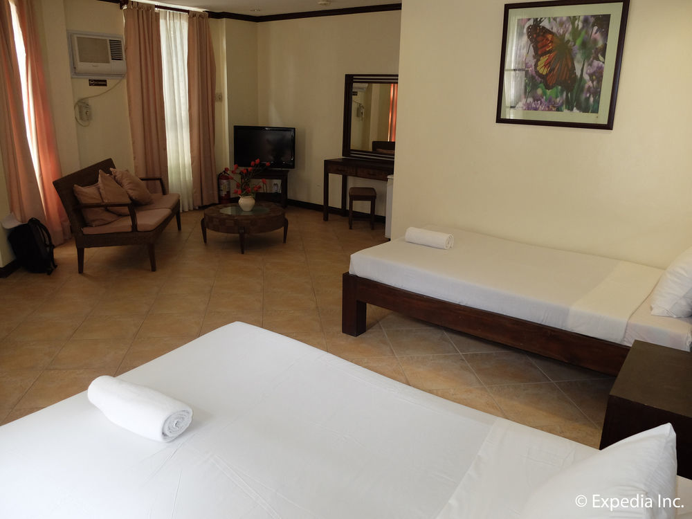 Villa Sheridan Boracay *